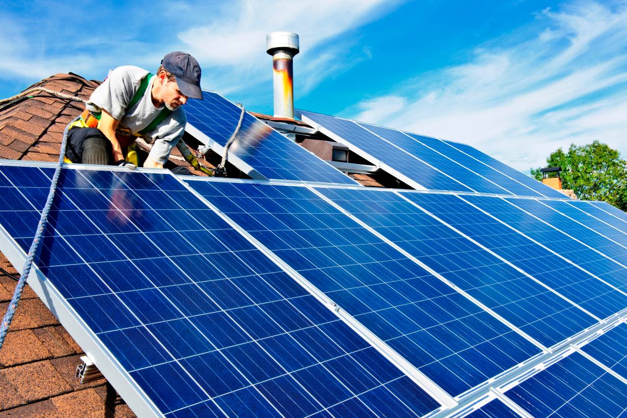 Fotovoltaické panely na střechu domu